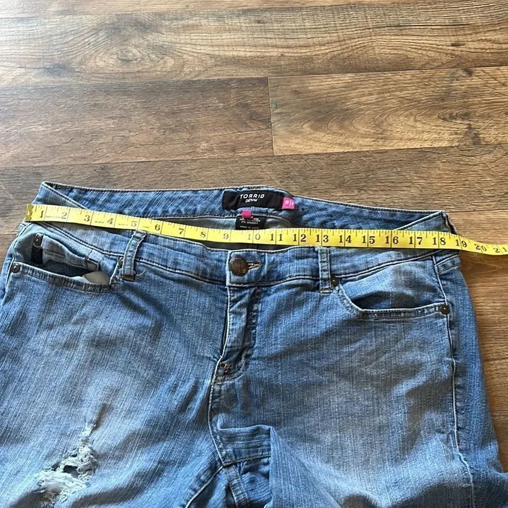 Torrid distressed jeans - Picture 6 of 7